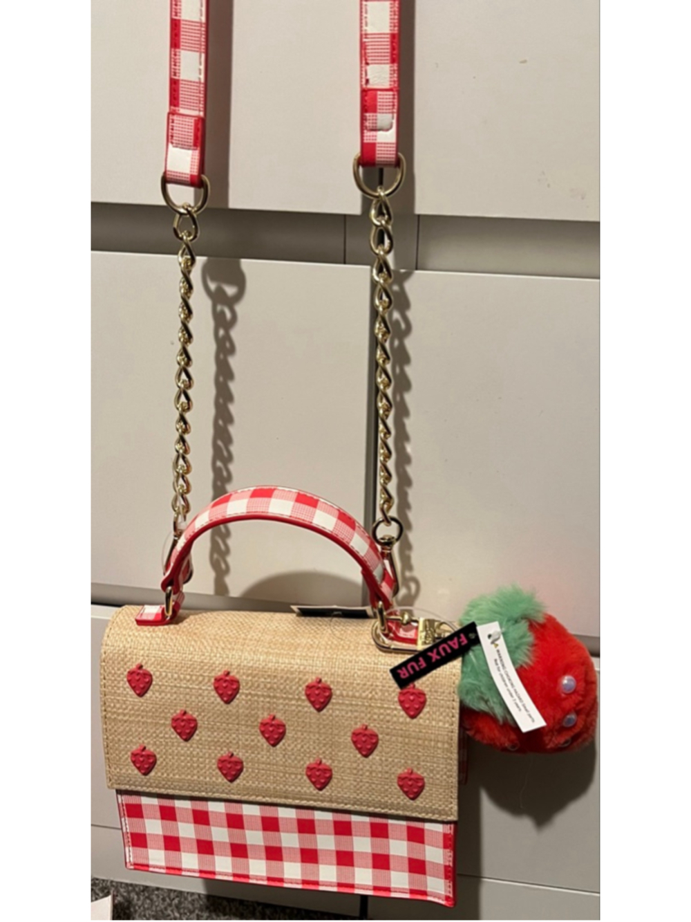 Women's Betsey Johnson Crossbody Bag One Size Beige Red strawberry crossbody bag - Picture 2 of 8
